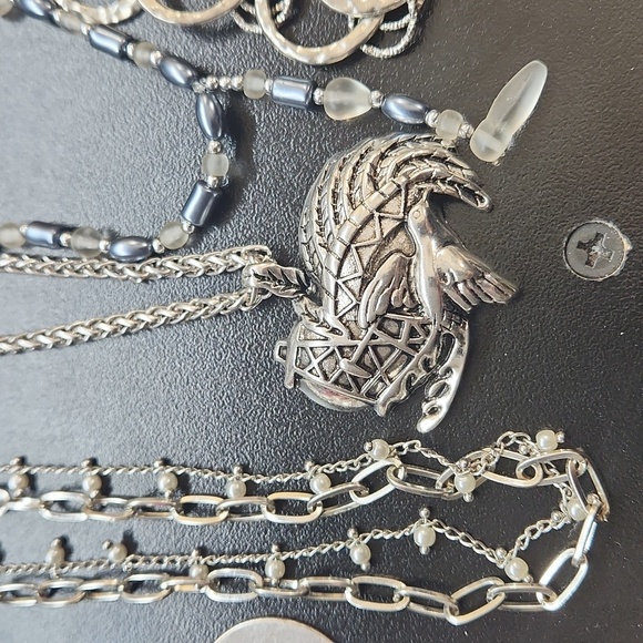 16 Silver-tone Necklace Lot - Picture 8 of 9